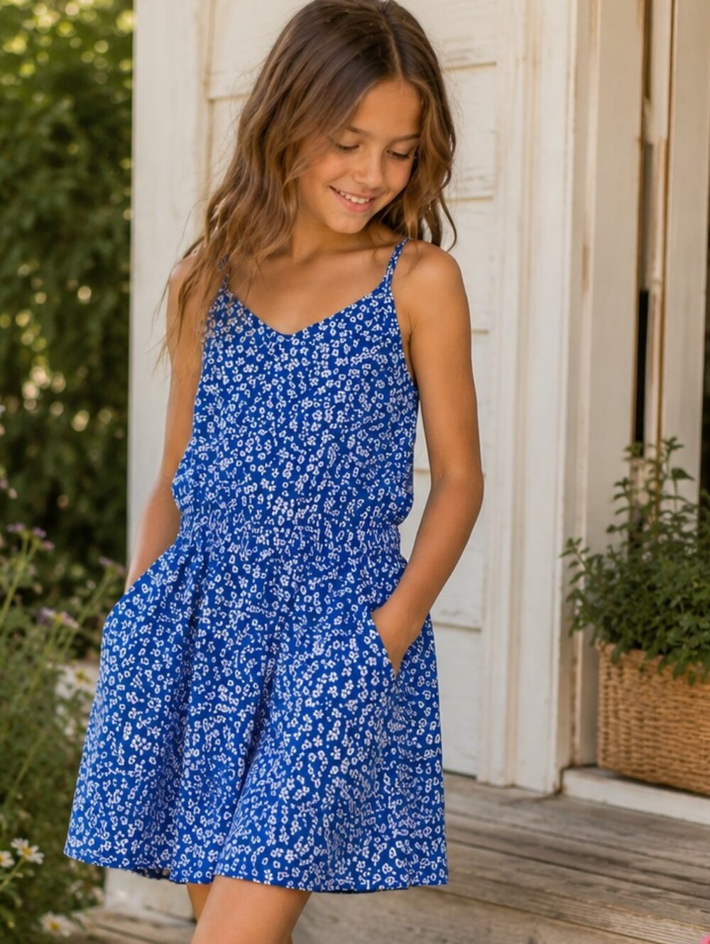 Girls Blue Floral Viscose Romper Skort Adjustable Straps Pockets Size 7/8 H&M
